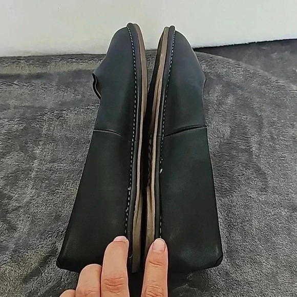 CROWN VINTAGE Davi Leather Flat Shoes - Picture 7 of 8